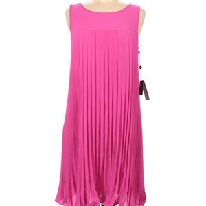 NWT Flyaway Pleated Shift Dress, size 8